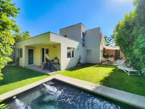 Casa Impecable Y Amplia - Bien Emplazada - Club De Polo