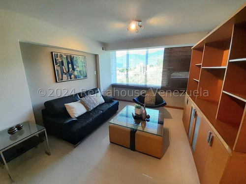 Apartamento En Alquiler En Santa Rosa De Lima 24-16060 Yf