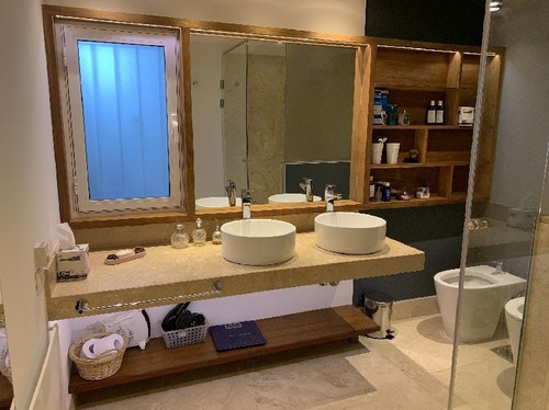 Venta De Casa 2 Dormitorios En Península, Punta Del Este