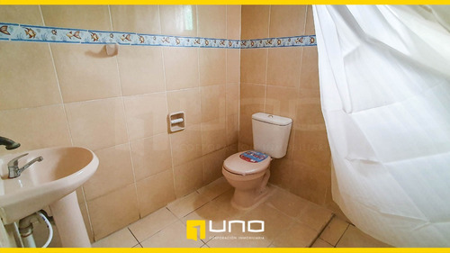 Imagen 7 de 10 de Departamento En Alquiler En Segundo Piso- Av San Aurelio Dentro Del 3er Anillo