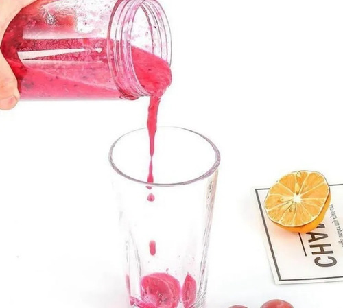 Imagem 3 de 6 de Garrafa Mixer Liquidificador Copo Portátil Recarregável Usb