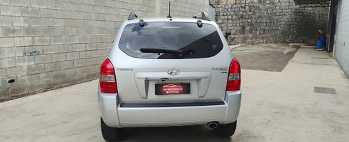 Hyundai Tucson 2.0 MPFI GLS 16V 143CV 2WD FLEX 4P AUTOMÁTICO