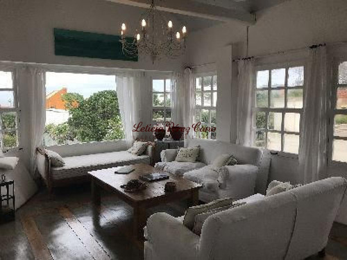 Venta Casa En Montoya 4 Dormitorios - Ref: 17769