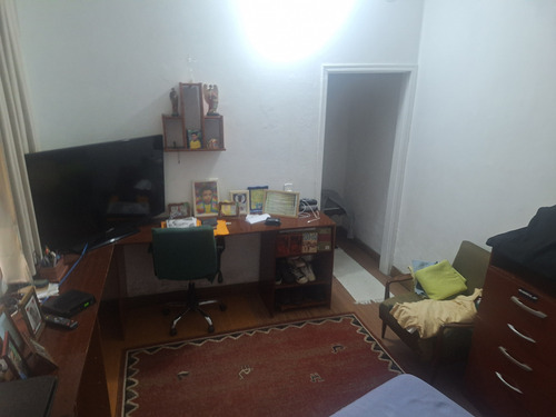 Casa Com 4 Quartos Sendo Uma Suíte. Jd.catanduva Campo Limpo