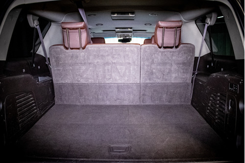 Chevrolet Suburban 5.3 Ltz 4x4 Mt