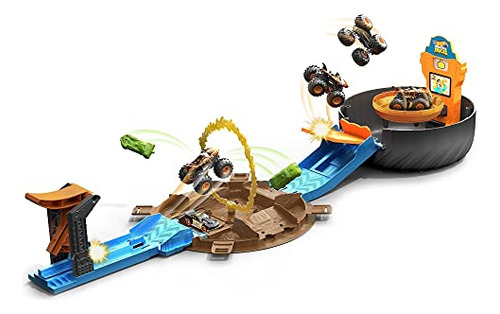 Se Abre El Set Hot Wheels Monster Trucks Stunt Tire Play