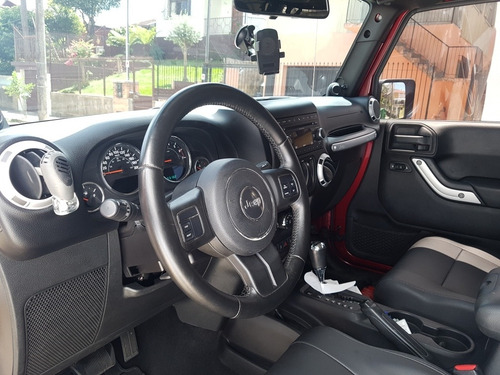 Jeep Wrangler Sahara 3.8