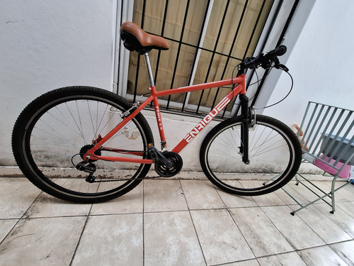 Rodado 29, Color Rojo, Prácticamente Nueva