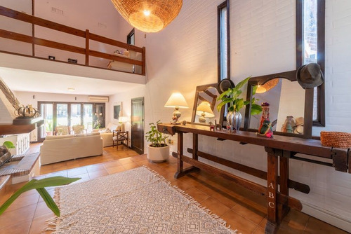 Casa En Venta En Guadalupe