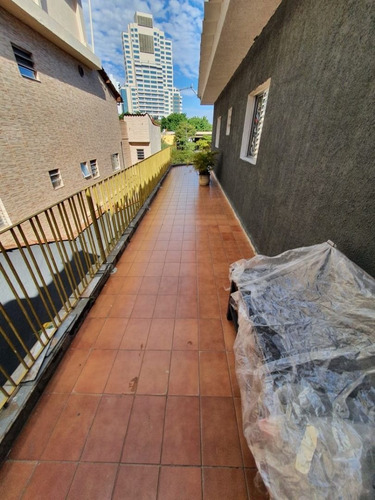 Imagem 7 de 30 de Casa Com 3 Dormitórios À Venda, 318 M² Por R$ 1.050.000 - Jardim Dos Camargos - Barueri/sp - Ca0707