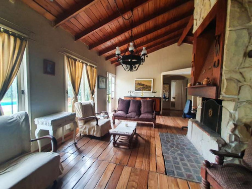 Imagen 5 de 14 de Chalet En Venta En Parque Leloir