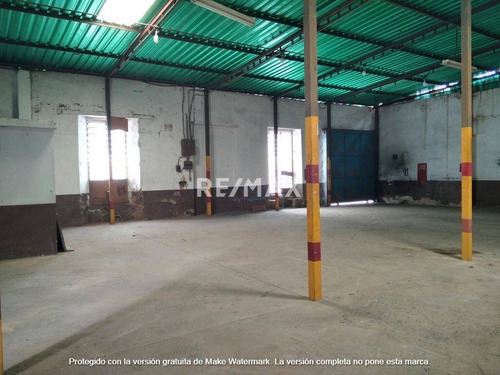 Imagen 7 de 13 de Johanna Castillo Vende Galpon En San Blas