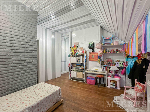 Amplio Terreno En Excelente Zona En Venta.
