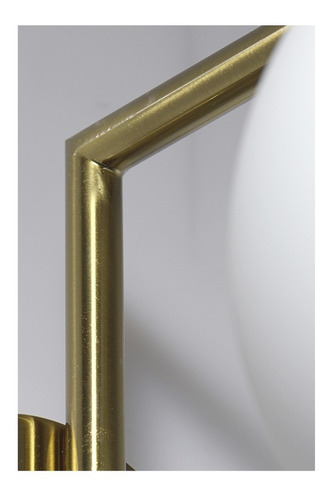 Imagen 4 de 4 de Aplique Lampara Dorado Vintage Con Globo Arete Leuk Pared