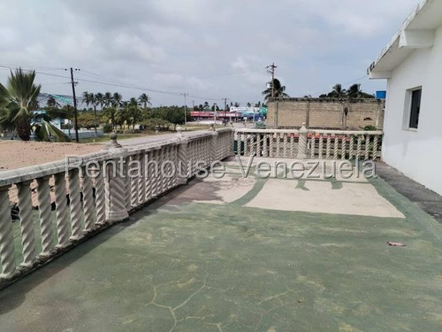 Casa Super Potencial Para Hacer Tu Mejor Inversión A 200m De La Playa 25-14684