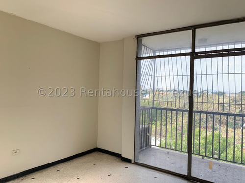 Lindo Edificio Comercial En Venta En Centro Barquisimeto Jr