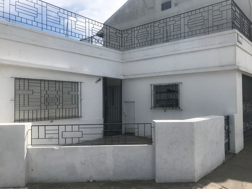 Imagen 2 de 19 de Casa Con Gran Potencial A Reciclar Lanus Este