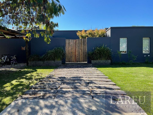 Imagen 2 de 19 de Casa En Venta - El Lucero