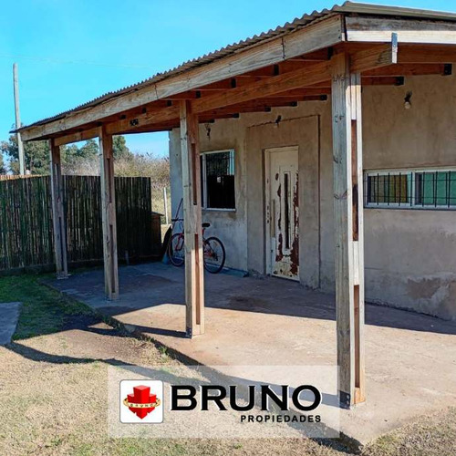 Casa En Venta En Merlo Sur