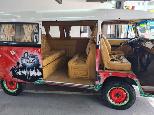 Volkswagen Kombi Kombi Standard 1.4 (Flex)