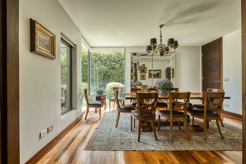 Fantástico Departamento Triplex Con Jardín