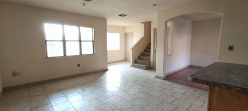 Casa En Renta Ciudad Juárez Chihuahua Fraccionamiento Tres Torres.