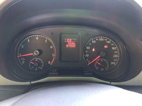 Imagem 11 de 14 de Volkswagen Fox 1.6 Msi Trendline (flex)