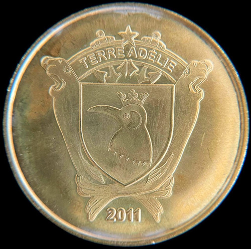 Tierra Adelia, 100 Francs, 2011. Sin Circular