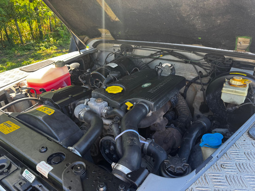 Land Rover Defender 2.5 110 Cstd Black 5p