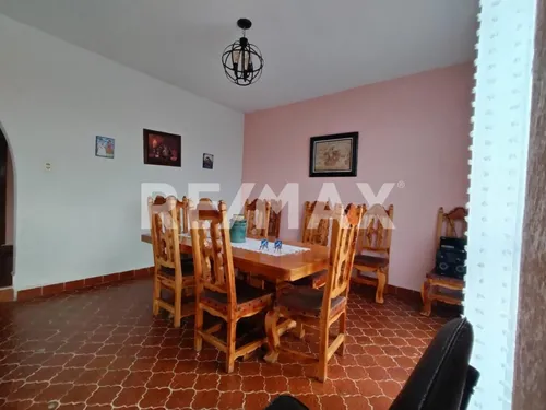 Casa En Venta En Morelos, Fraccionamiento Colinas De Oaxtepec