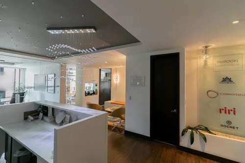 Oficina En Arriendo En Altos Del Virrey. Cod A1021262