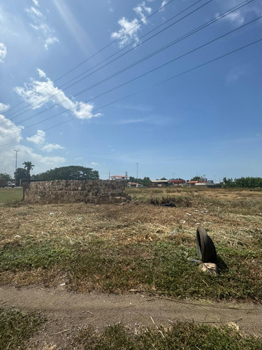 Se Vende Terreno En El Sector Redoma Los Pájaros