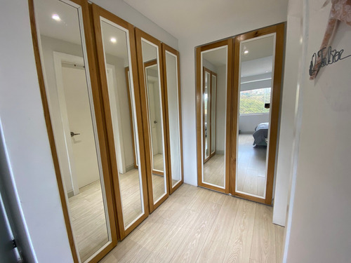Imagen 8 de 11 de Se Vende Apt Remodelado Lomas Del Sol 90 Mts. 2h,2b,2e