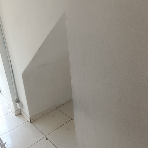 Alquilo Local Comercial 10 M2 Sjm Alto Tránsito