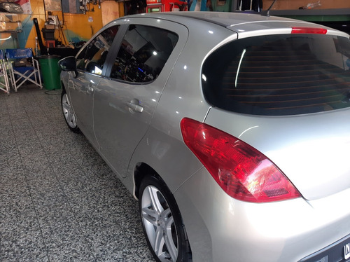 Peugeot 308 1.6 Active 2014