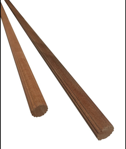 Imagen 2 de 3 de Tarugo Estriado Madera De Coihue, 12mm X 600mm, 10 U.