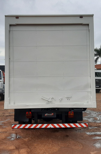 Imagem 5 de 12 de Ford Cargo 815 Ano 2002 Bau