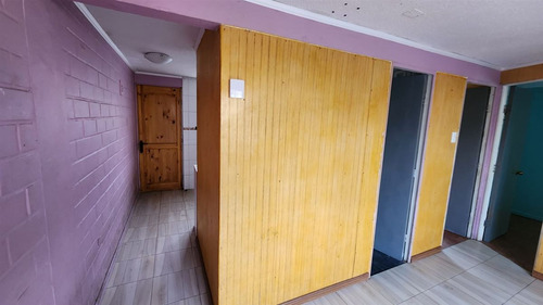 Departamento En Venta De 3 Dorm. En Cerrillos
