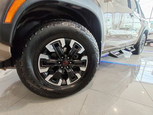 Nissan Frontier 3.8 V6 Pro-4X 4Wd At