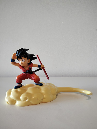 Figura Goku Kid En Nube Voladora - Dragon Ball