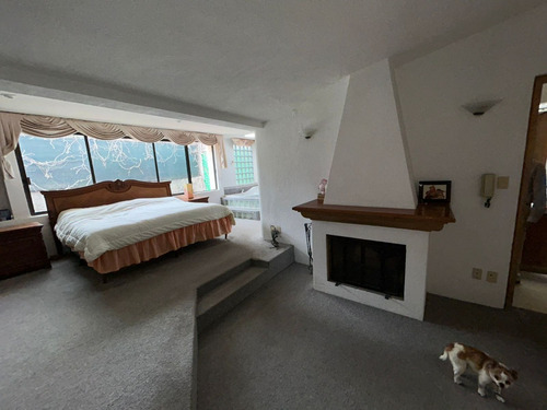 Casa En Venta En Lomas De Valle Escondido