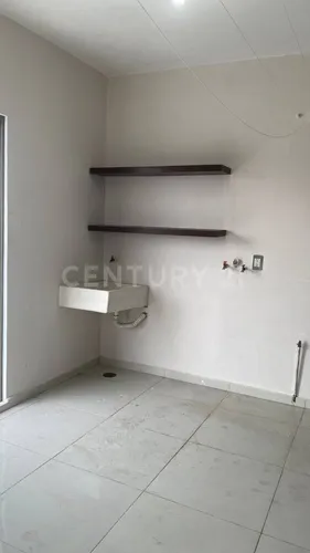 Casa Duplex En Venta, Paraiso Coatzacoalcos, Coatzacoalcos, Veracruz.