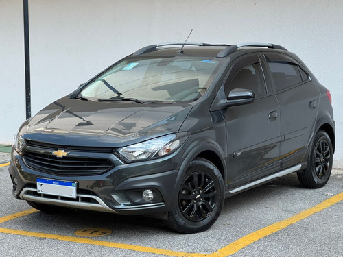 Chevrolet Onix 1.4 Activ Aut. 5p