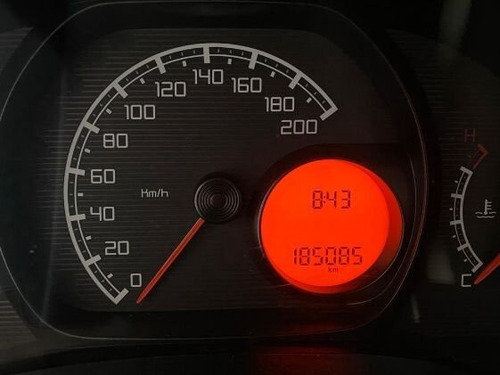 Fiat Siena El 1.4 8v (flex) 2014/2014 Prata