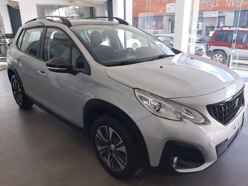 Imagen 2 de 12 de Peugeot 2008 Feline