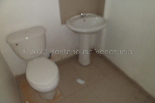 Imagen 5 de 11 de Local En Alquiler En Paraparal Los Guayos Carabobo 23-13705 Y