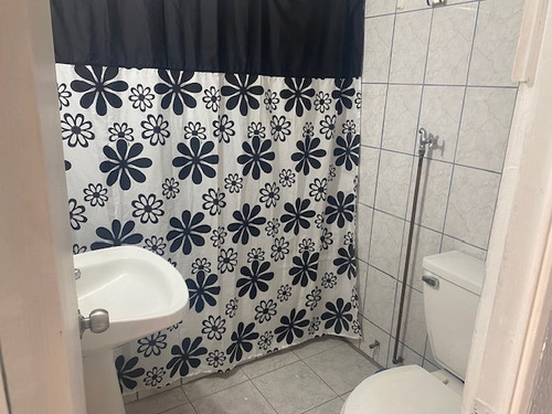 Se Arrienda Depto .2 Dormitorios/1baño/metro Bustamante