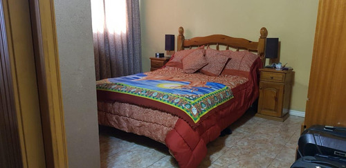 Casa En Venta - 3 Dormitorios 2 Baños - 300mts2 - San Luis