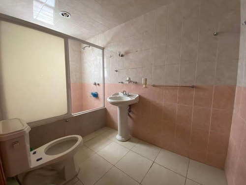 Imagen 8 de 14 de Venta De Casa Con Habitaciones Para Rentar En Tulancingo