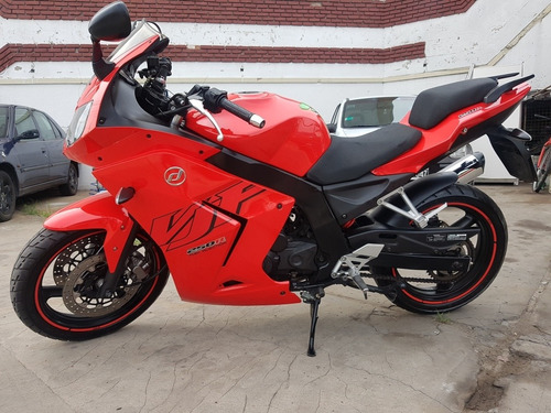 Daelim 250 R Inycecion Permuto Y Financio